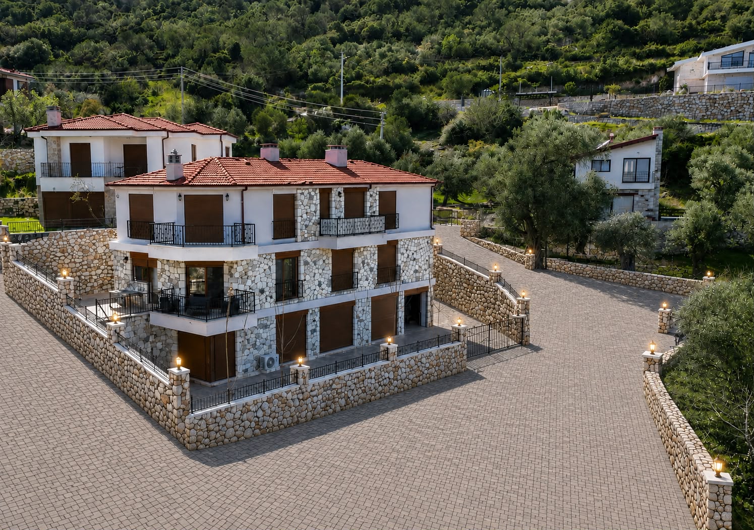 Karaburun Saip Deniz Manzaralı Satılık 2 Taş Villa (5+1 & 2+1 ) fotoğraf 15