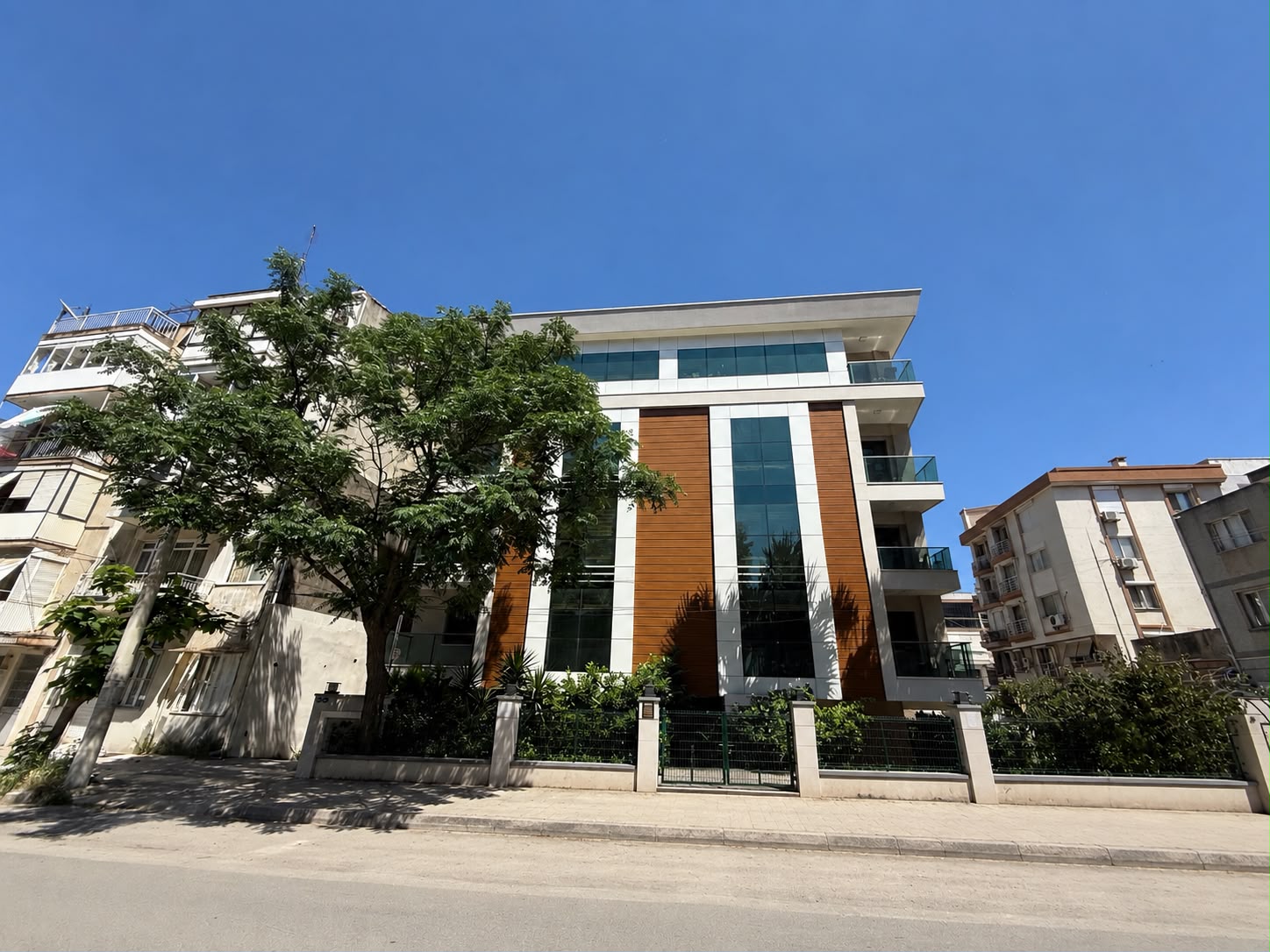 Göztepe Metro Yakını, Eşyalı 1+1 Kiralık Daire fotoğraf 8