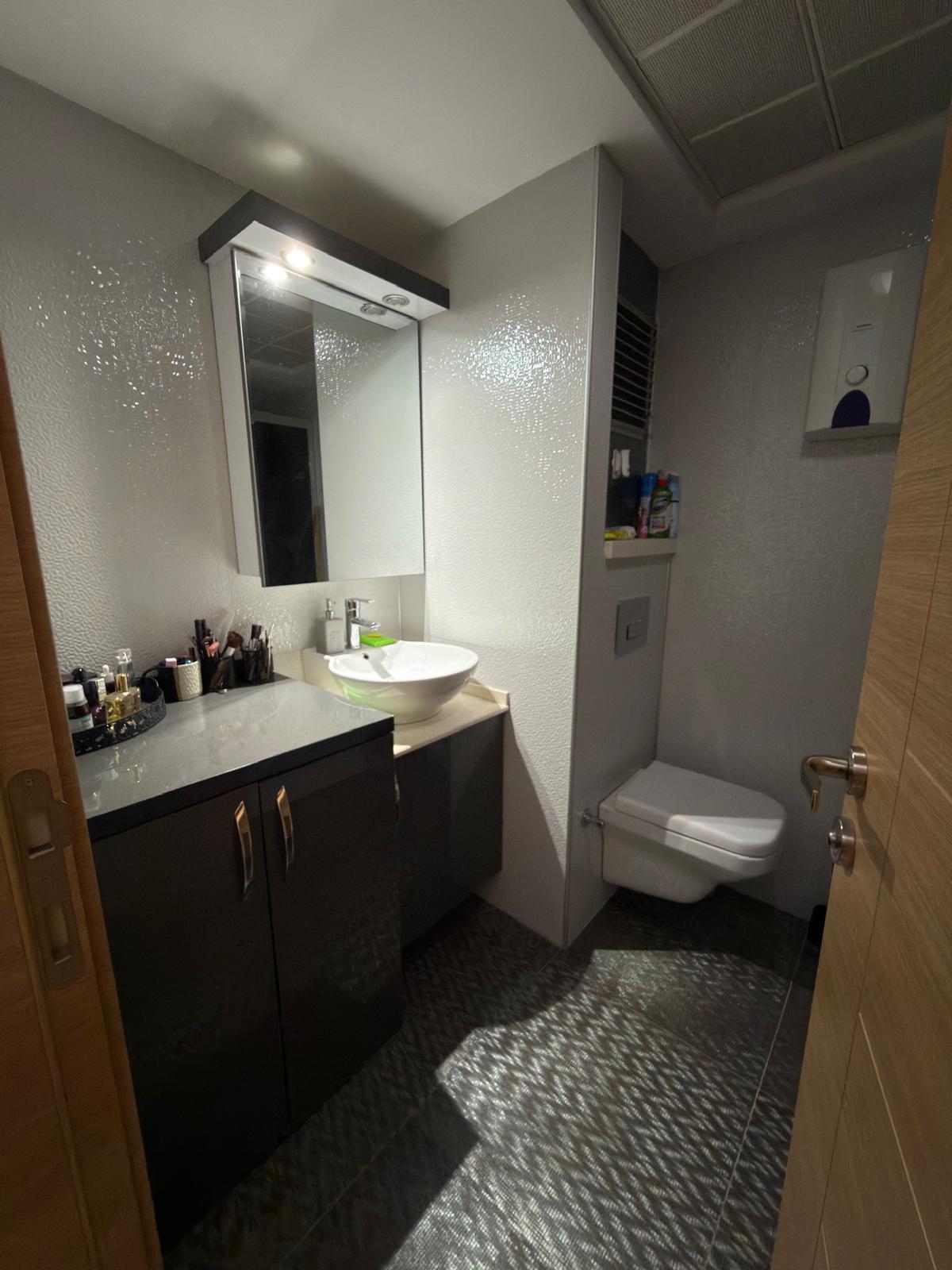 Göztepe Metro Yakını, Eşyalı 1+1 Kiralık Daire fotoğraf 3