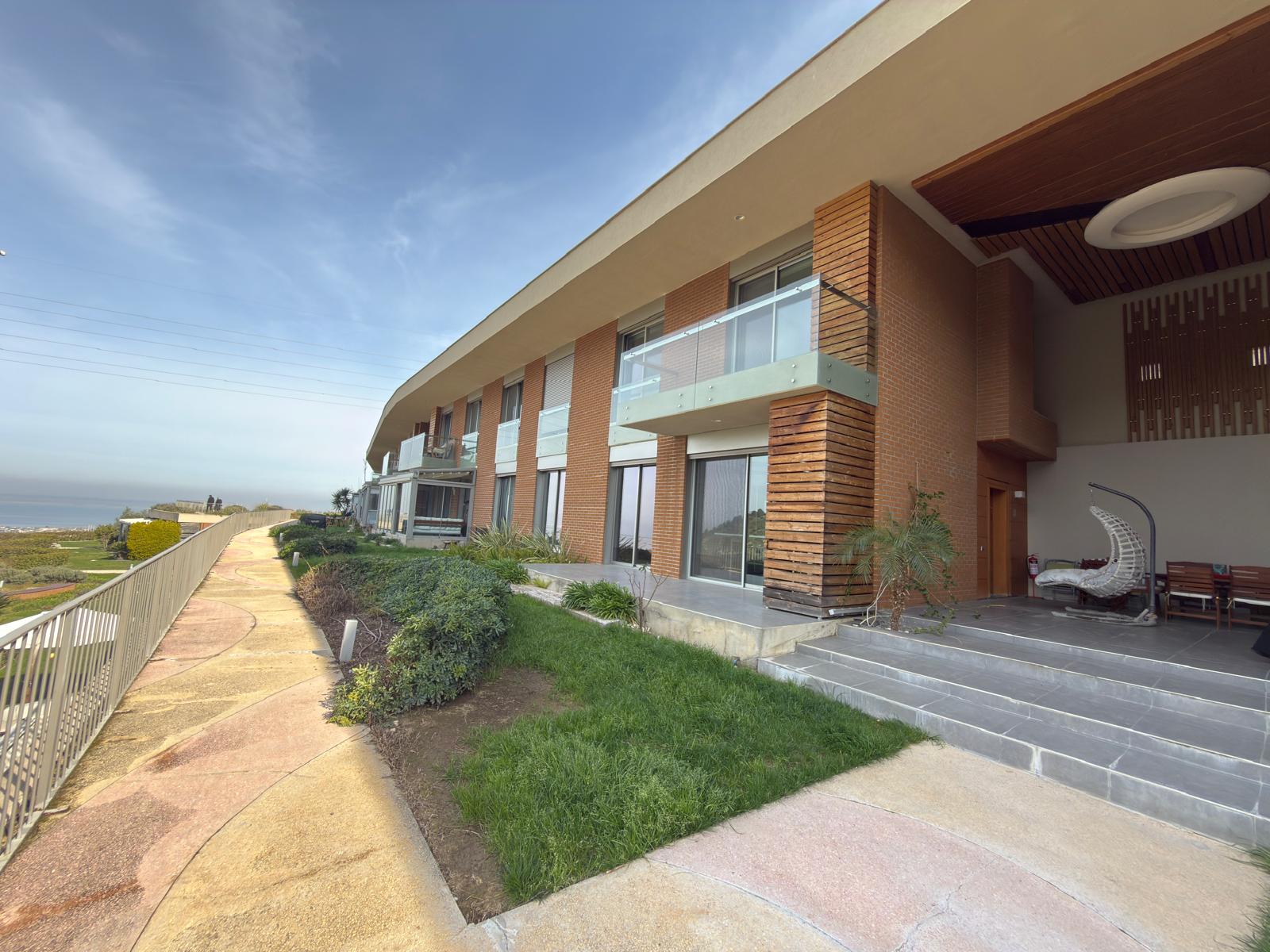 Narlıdere Asma Bahçelerde Doğa ve Deniz Manzaralı 3+1 Satılık Lüks Villa fotoğraf 6